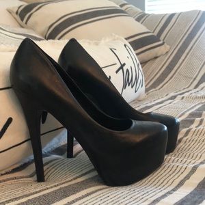 Steve Madden heels